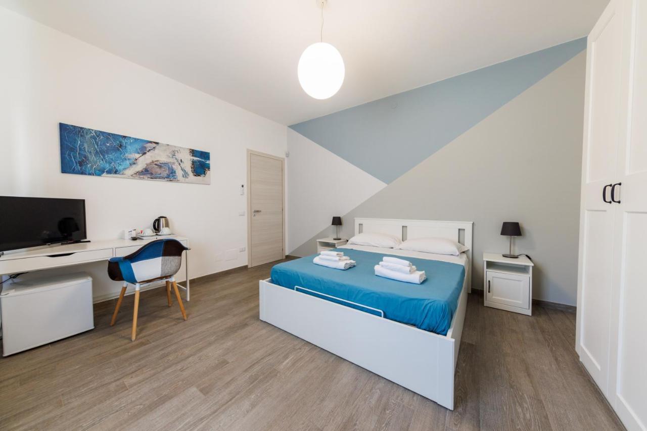 Blue Apartment เมสซีนา ภายนอก รูปภาพ