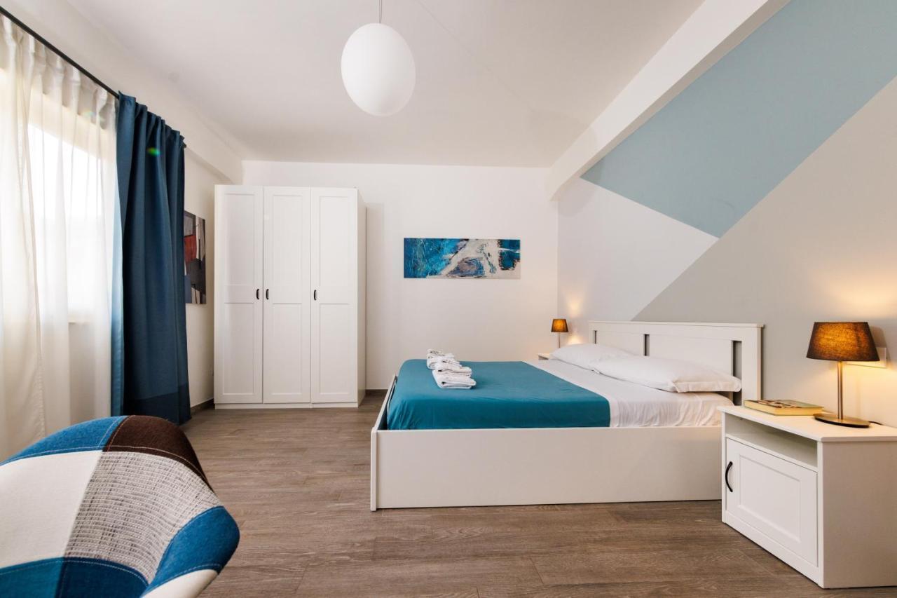 Blue Apartment เมสซีนา ภายนอก รูปภาพ